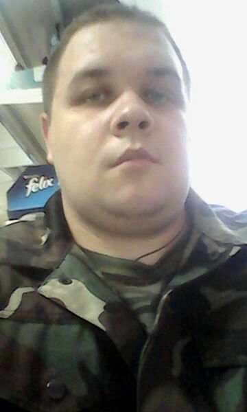  ,   Oleg, 31 ,   