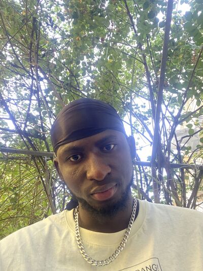  --,   Salifou koma, 25 ,   ,   