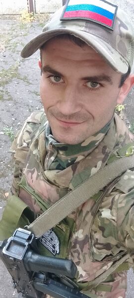  ,   Alexander, 25 ,   ,   