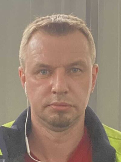  ,   Albert, 43 ,   ,   