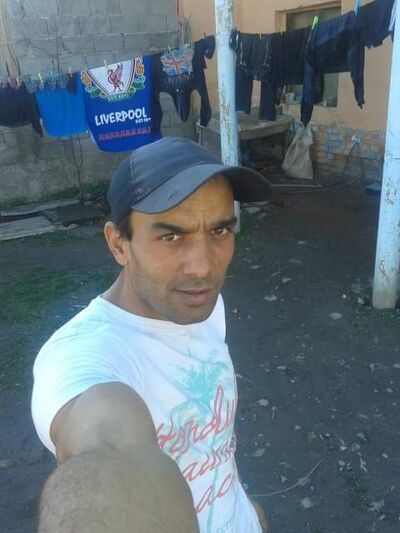  ,   Hristo, 38 ,   ,   