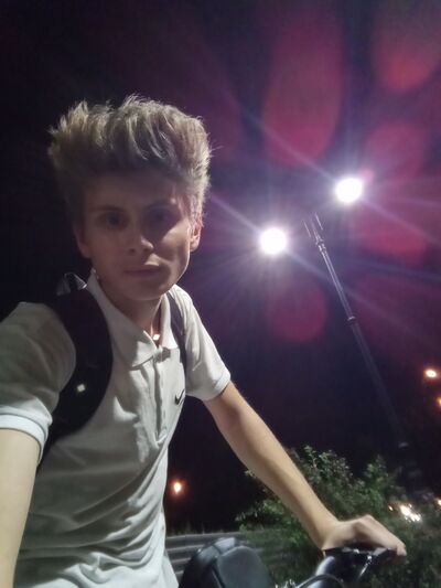  ,   Nikolay, 21 ,   ,   
