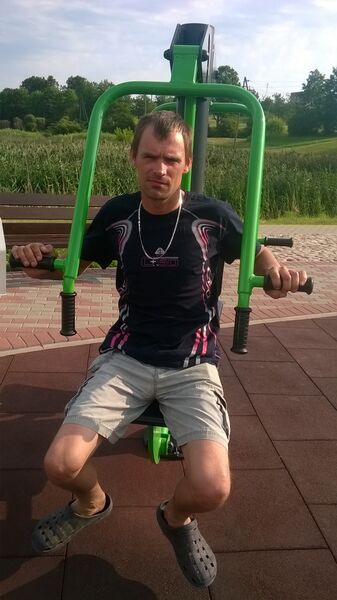  ,   Arturs, 43 ,     , c , 