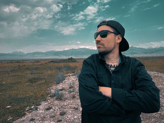  ,   Pavel, 36 ,   ,   