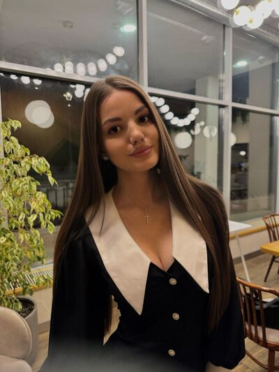  ,   Karina, 22 ,   ,   