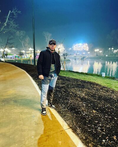  ,   Bigman, 35 ,   ,   , c 