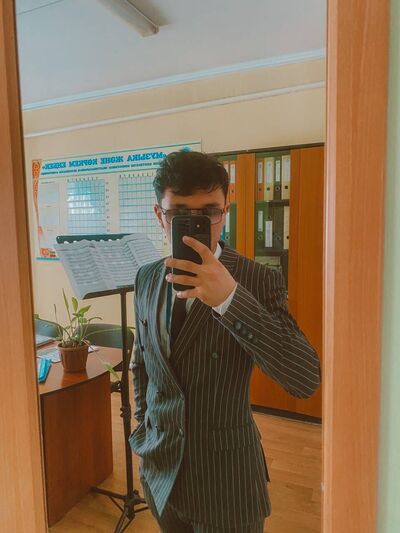  ,   Alik, 22 ,   ,   , c 