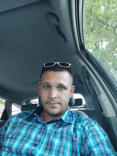  ,   Vladimir, 33 ,   ,   