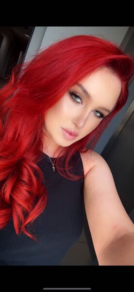  ,   Ionela, 22 ,   
