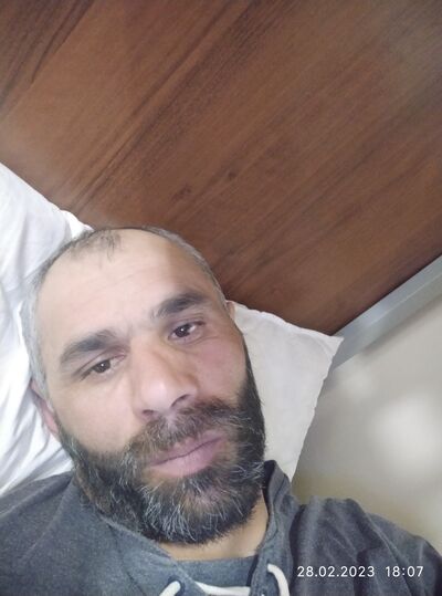  ,   Mamed, 42 ,   ,   