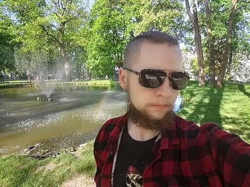 ,   Vladyslav, 20 ,   ,   