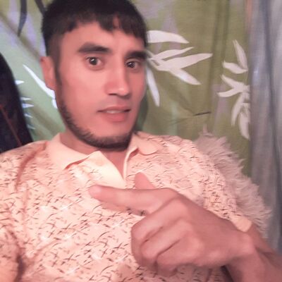  -,   Sasha, 31 ,   ,   