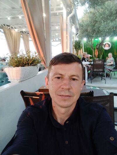  ,   Denni, 43 ,   ,   , c 