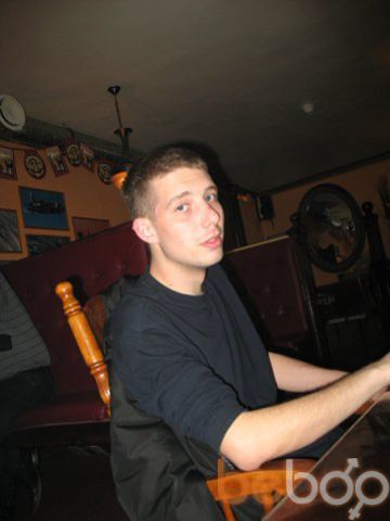  ,   John1987, 38 ,  