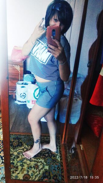  ,   Lana, 40 ,   ,   , c , 