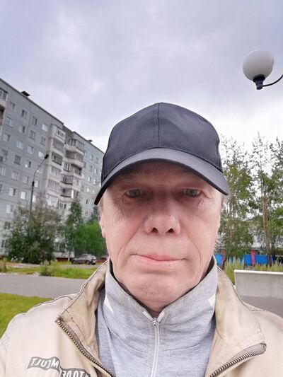  ,   Yury, 55 ,   ,   , c , 