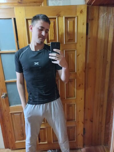 --,   Nikita, 21 ,   ,   