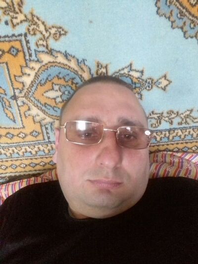  ,   Andrei, 47 ,     , c 