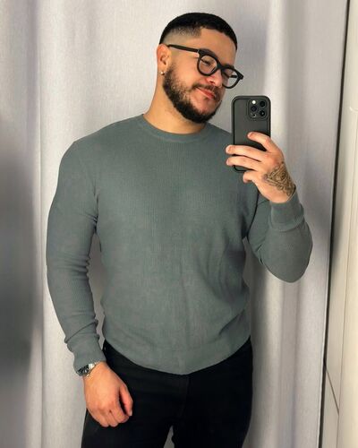  -,   Artem, 37 ,     , c 
