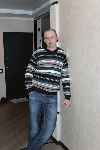  ,   Denis, 48 ,   