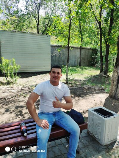  -,   , 32 ,     