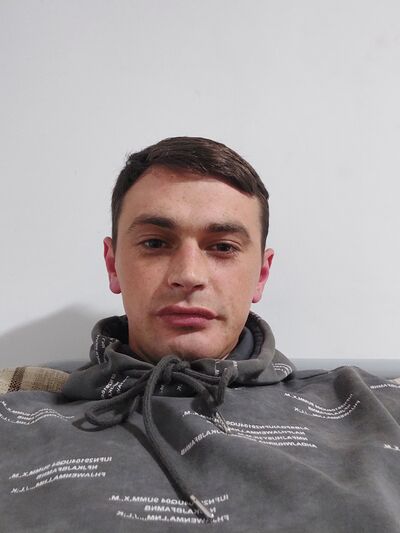  ,   Mykhailo, 24 ,   ,   , c 