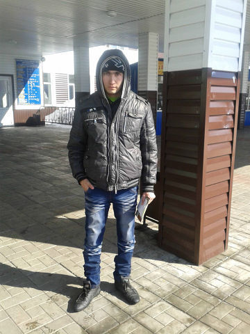  4851324  Shaha, 32 ,    