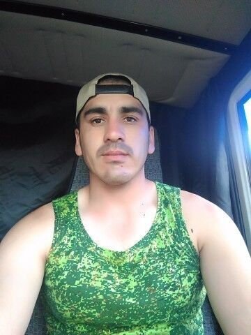  ,   Anvar, 36 ,   ,   , c 