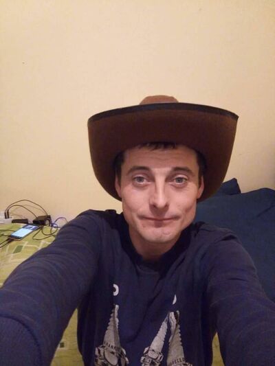  Lubien Kujawski,   Colea, 37 ,   ,   , c 