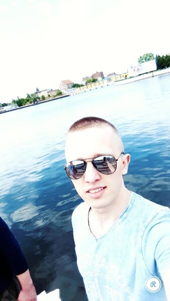  ,   Yurii, 28 ,   ,   , c 
