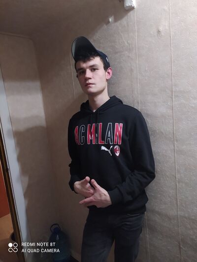 Kiel,   Serhii, 30 ,   ,   