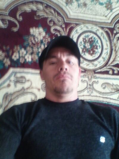  ,   Artur, 39 ,   ,   , c 