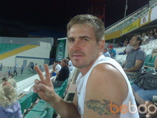  --,   Max, 51 ,   ,   , c 