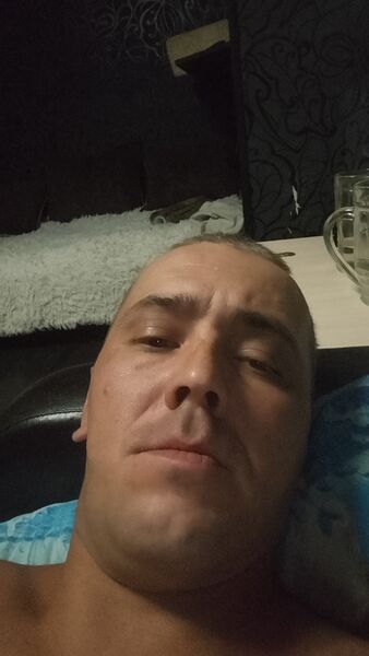 ,   Kirill, 37 ,   ,   