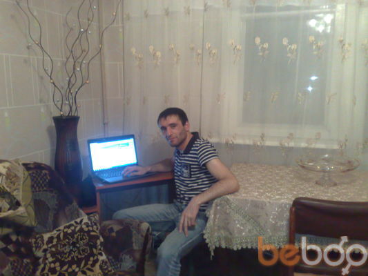  3282474  Vahe, 41 ,    