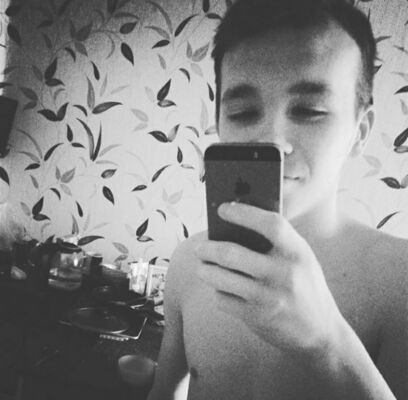  -,   Grigory, 22 ,   ,   , c 