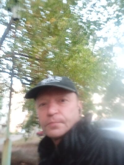  ,   Denis, 44 ,     , c , 