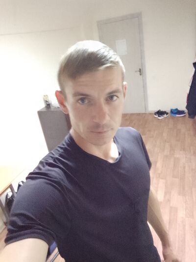  Gering,   , 32 ,   ,   