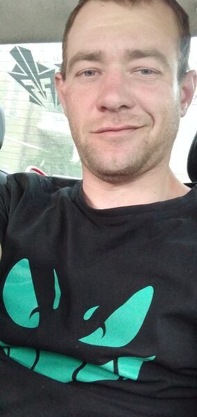 --,   Max, 37 ,   ,   