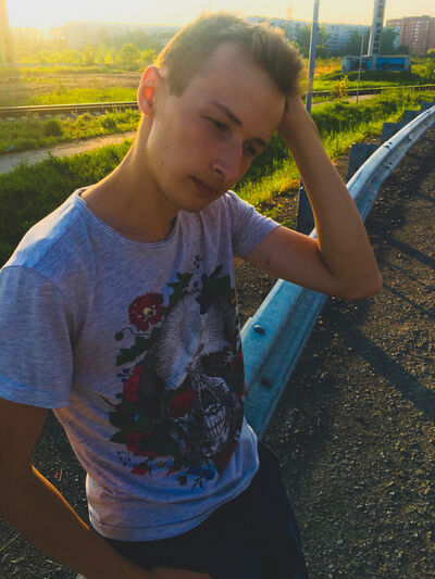  ,   Artem, 25 ,   ,   , c 