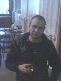  --,   , 42 ,   