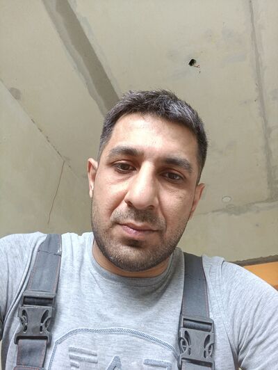  ,   Eliko, 37 ,   ,   