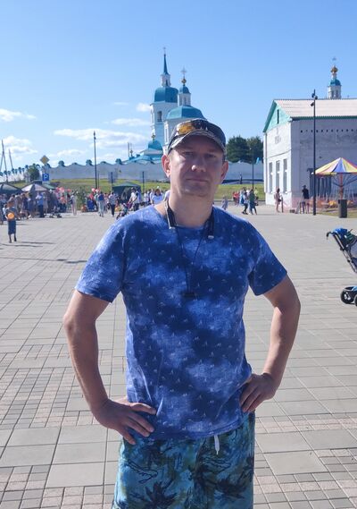  ,   Leon, 37 ,   ,   , c 