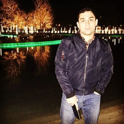  ,   Artur, 34 ,   ,   