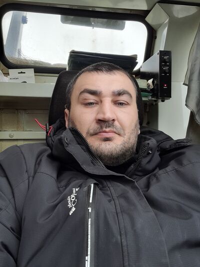  ,   Nikolay, 40 ,   ,   