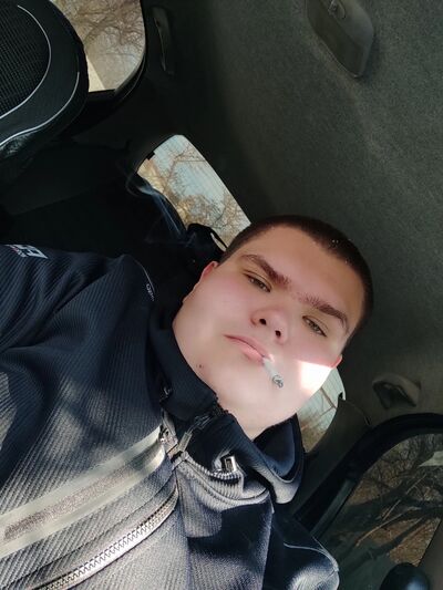  ,   Andrey, 21 ,   ,   