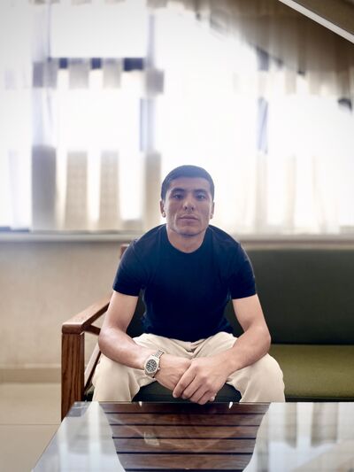  ,   Alex, 25 ,   ,   