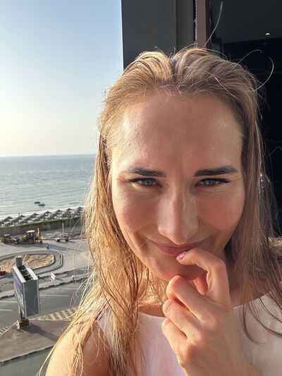  ,   Elena, 36 ,   ,   