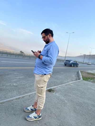  ,   Kamran, 37 ,     , c 