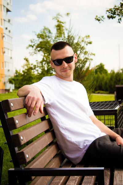  ,   Tom_kollinz, 28 ,   ,   